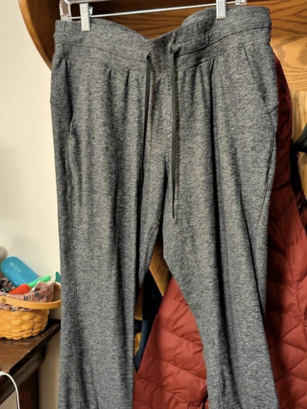 Lululemon Swift Speed High-Rise Crop 21" Gray Pants Size 14